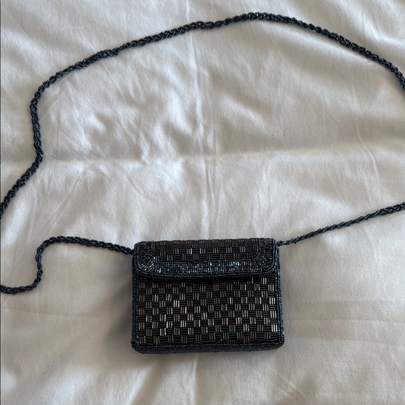 Elegant Black Woven Crossbody Bag - Picture 1 of 2